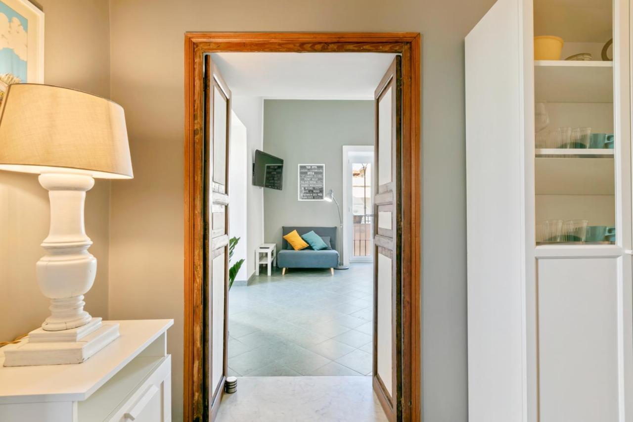 Ferienwohnung Stylish Flat Maqueda Palermo Exterior foto
