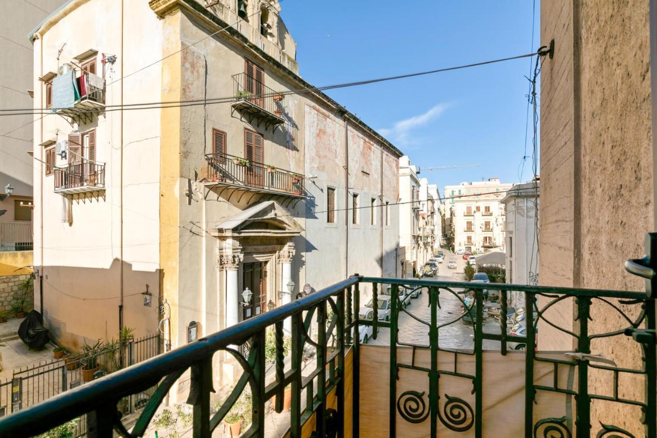 Ferienwohnung Stylish Flat Maqueda Palermo Exterior foto
